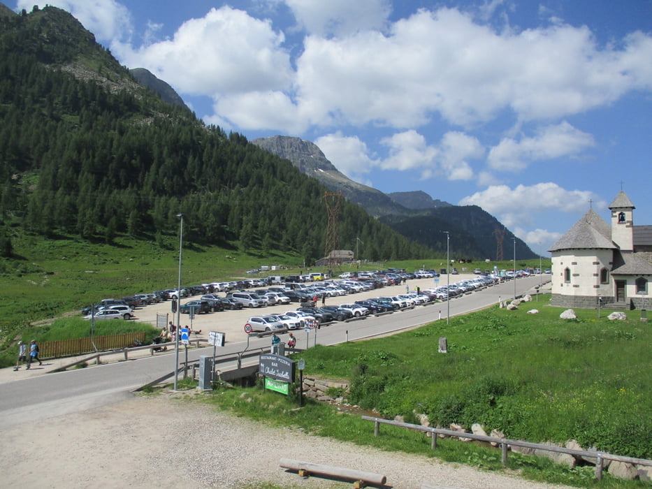 In bici al passo San Pellegrino