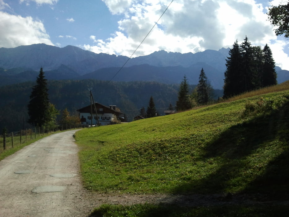 Von Partenkirchen zum Kreuzeckhaus