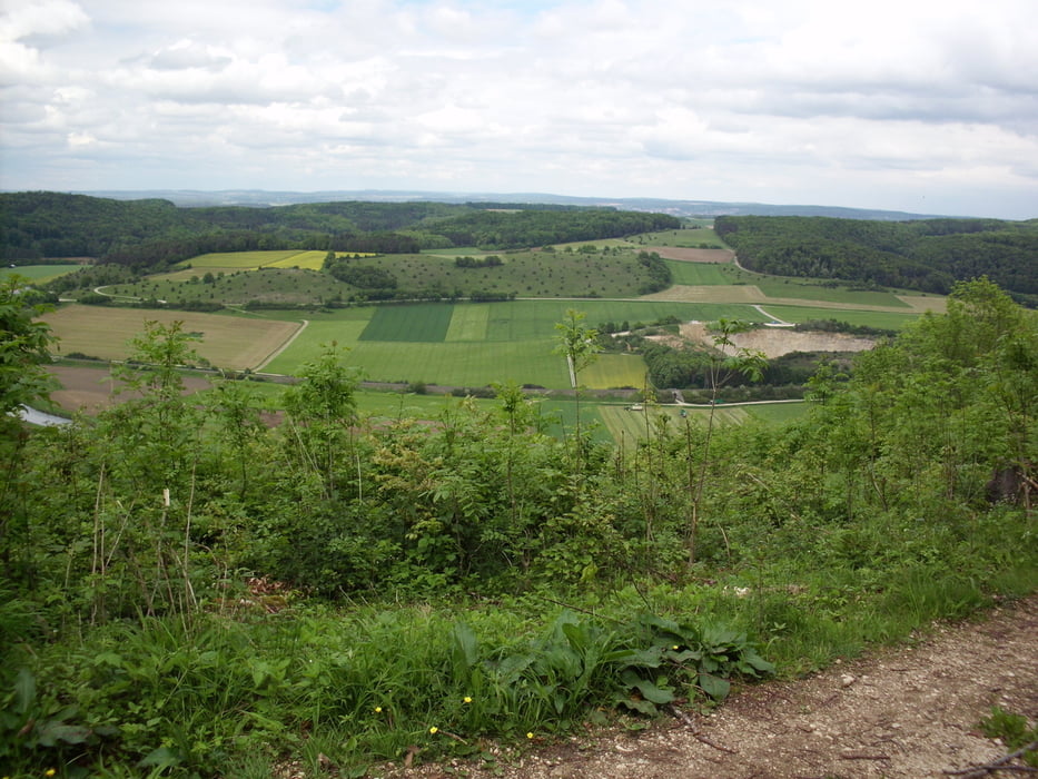 Tour um die Harburg