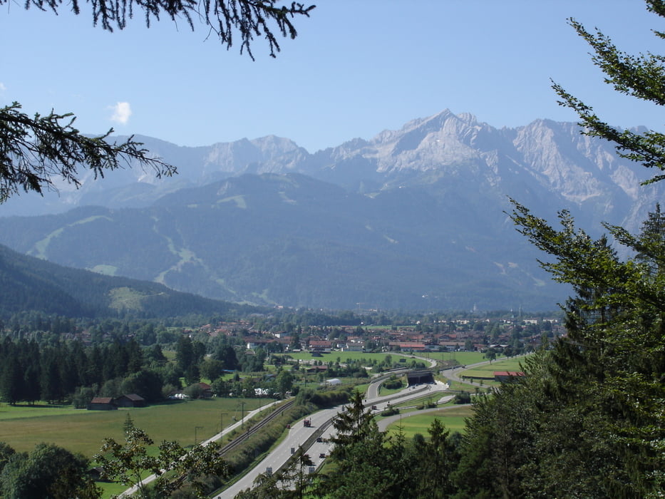 Von Oberau zur Eningalm und zum Brunnenkopf