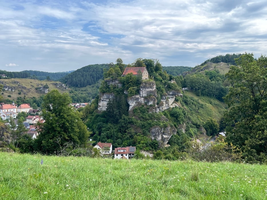 Felsen und Pfade in der Fränkischen Schweiz