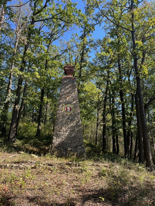 Die drei Feuersäulen und der Turm von Rudolstadt