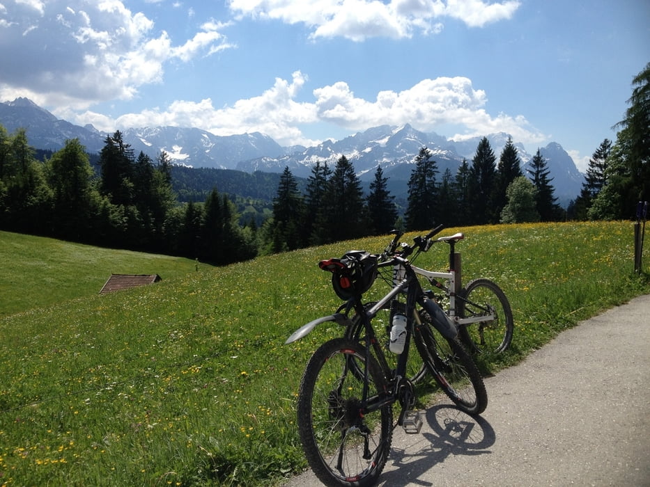 Rundfahrt Garmisch - Esterbergalm - Gschwandtnerbauer - Garmisch