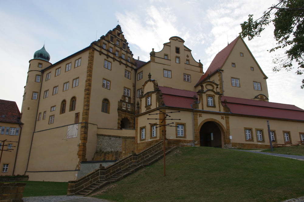 Von Lauchheim zur Kapfenburg