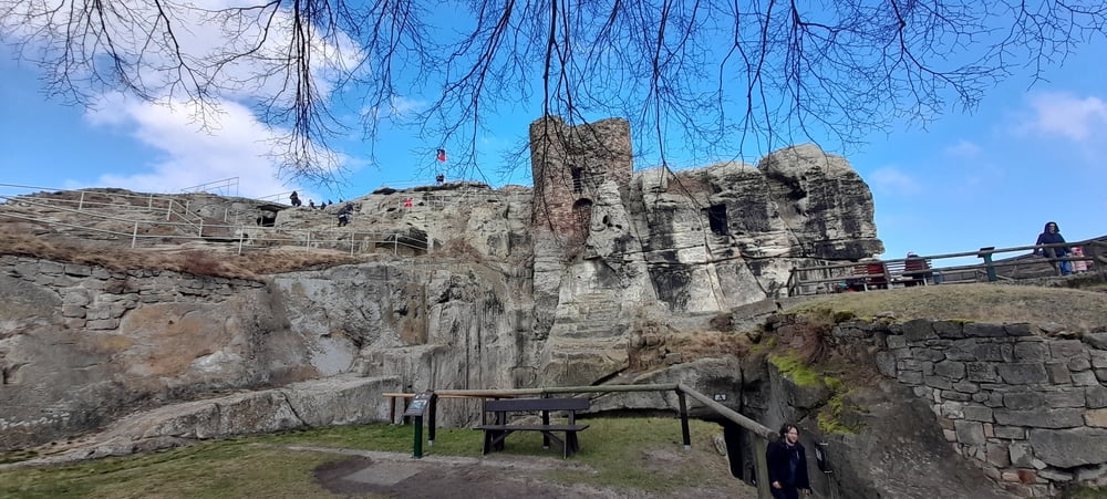 Burgruine Regenstein und Große Sandhöhlen bei Blankenburg