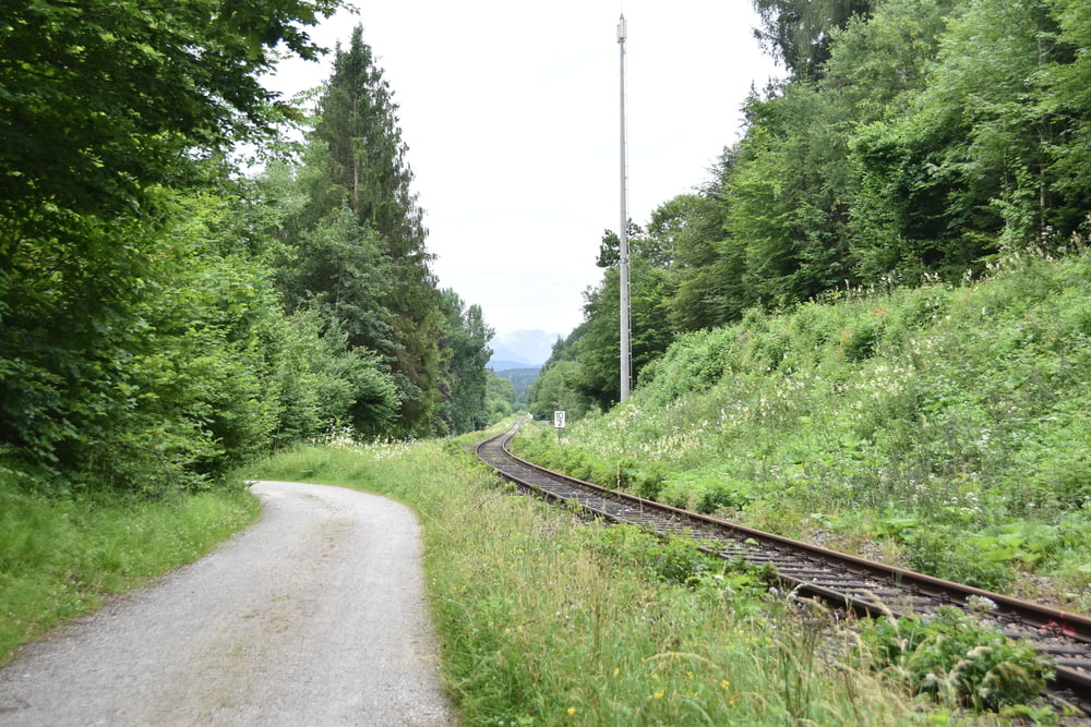 Grasbrunn-Aying-Kreuzstraße-Gmund-Tegernsee-Berg-Wall-Holzkirchen-Sauerlach-Brunntal-Grasbrunn