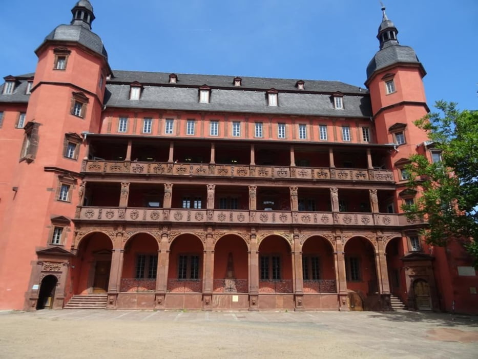 Von Neu-Isenburg zum Isenburger Schloss in Offenbach