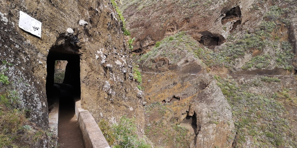 Wasserkanalwanderung bei El Peladero