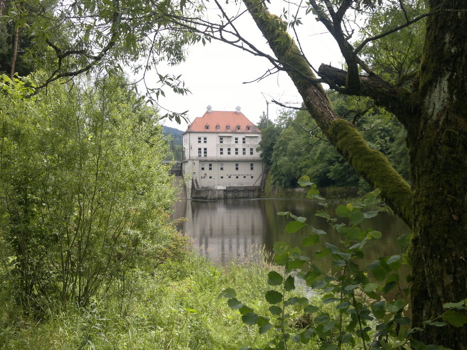 Vom Höllensteinstausee zum Blaibachsee am Schwarzen Regen entlang zurück