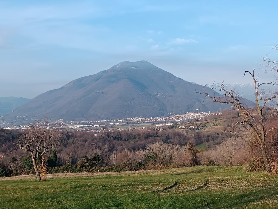 Corsa dei Babbo Natale a Zugliano (VI)