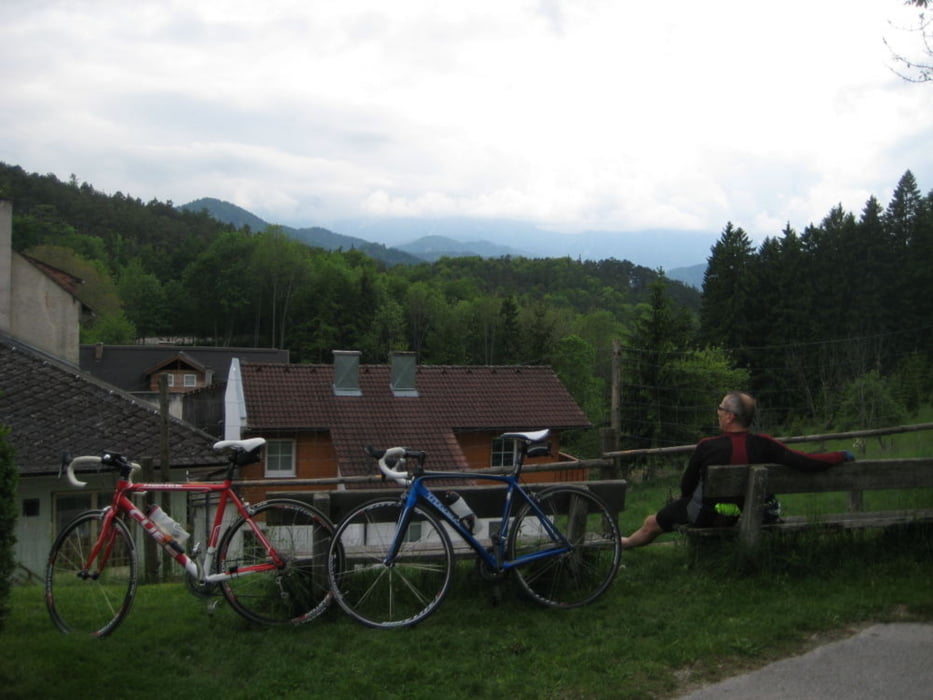 Runde aus dem Triestingtal über den Hals-Pass, Mariahilfberg, Rohrer Sattel und über Hainfeld zurück