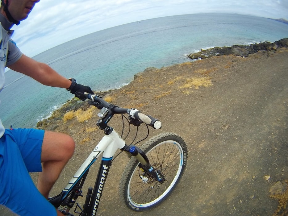 Mountainbike MTB an der Küste Puerto del Carmen (Tour 119542)