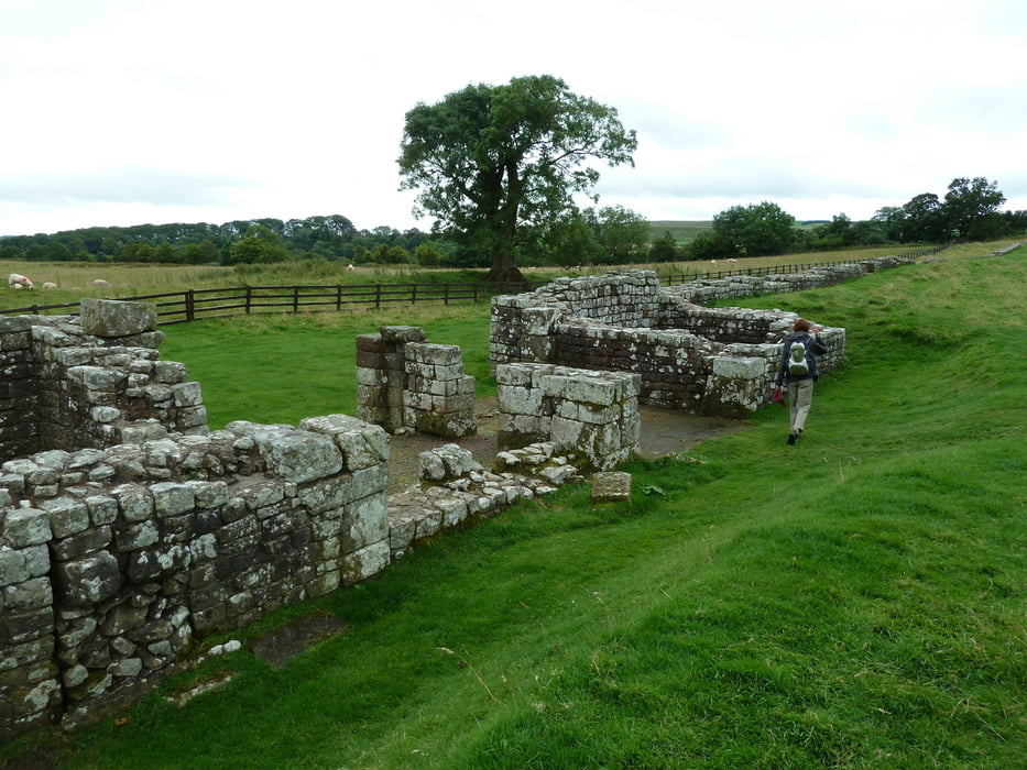 Hiking: Hadrian's Wall - Gilsland - Birdoswald Roman Fort (Tour 113771)