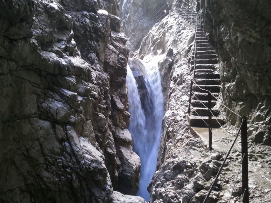 Wandern: Kreuzeckbahn Bergstation-Hupfleitenjoch ...