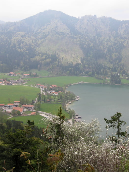 Bergtour Von Schliersee zur Burg Hohenwaldeck und um den