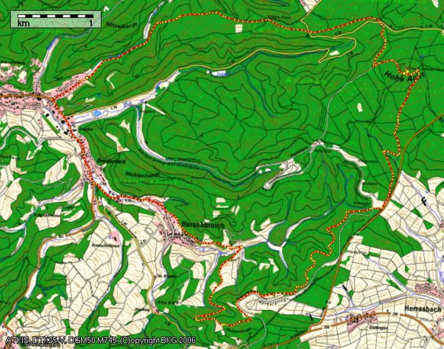 Wandern: zum erloschenen Vulkan Hohe Acht und zum Nürburgring (Tour 15023)