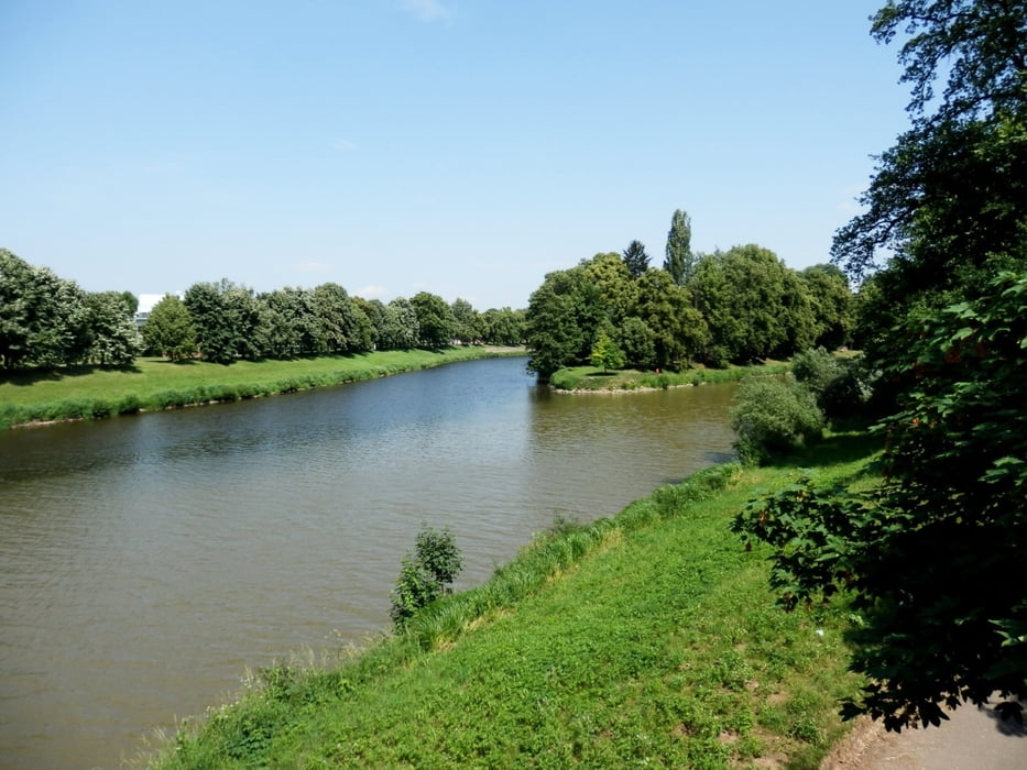 Trekkingbike: Hradec Král. -Hrachoviště -Borohrádek -Běleč N.O. -soutok ...